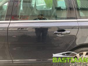 Volvo V70 2.0 D3 20V Épave (2012, Noir)
