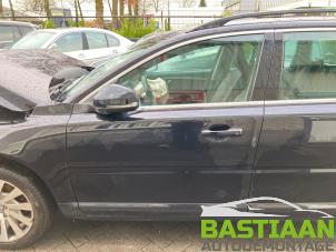 Volvo V70 2.0 D3 20V Épave (2012, Noir)