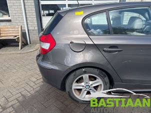 BMW 1 serie 116i 1.6 16V Vehículo de desguace (2006, Marrón)