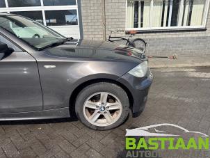 BMW 1 serie 116i 1.6 16V Vehículo de desguace (2006, Marrón)