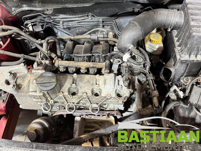 Volkswagen Fox 1.2 Skrotfordon (2010, ROOD)