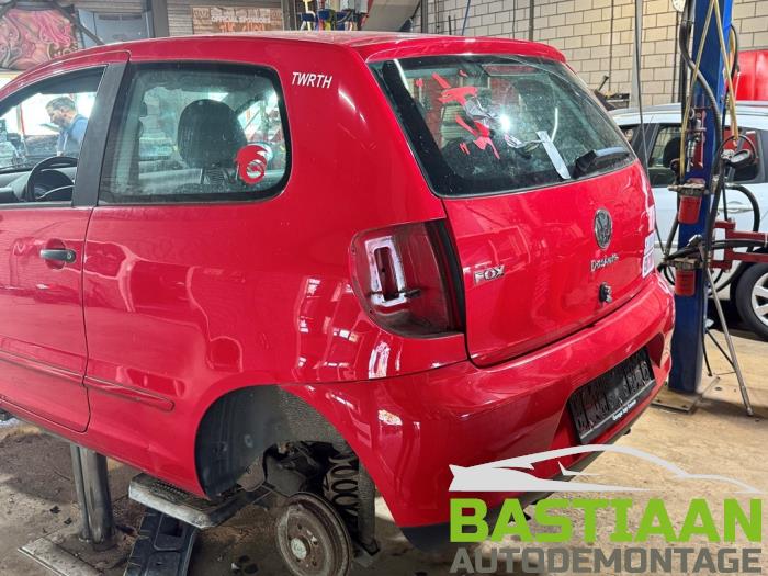 Volkswagen Fox 1.2 Skrotfordon (2010, ROOD)