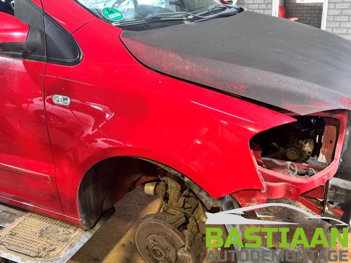 Volkswagen Fox 1.2 Skrotfordon (2010, ROOD)