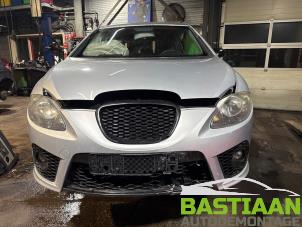 Seat Leon 2.0 TFSI FR 16V Samochód złomowany (2007, Szary)