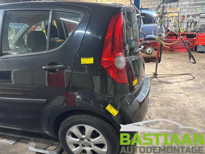 Opel Agila 1.0 12V Épave (2008, Noir)