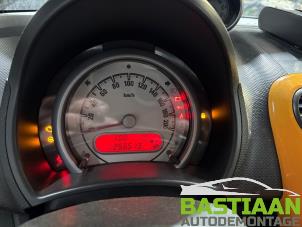 Opel Agila 1.0 12V Épave (2008, Noir)
