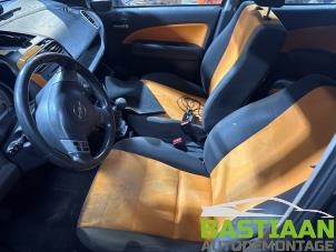 Opel Agila 1.0 12V Épave (2008, Noir)