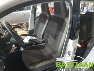 Volkswagen Up! 1.0 12V 75 Vehículo de desguace (2014, Blanco)
