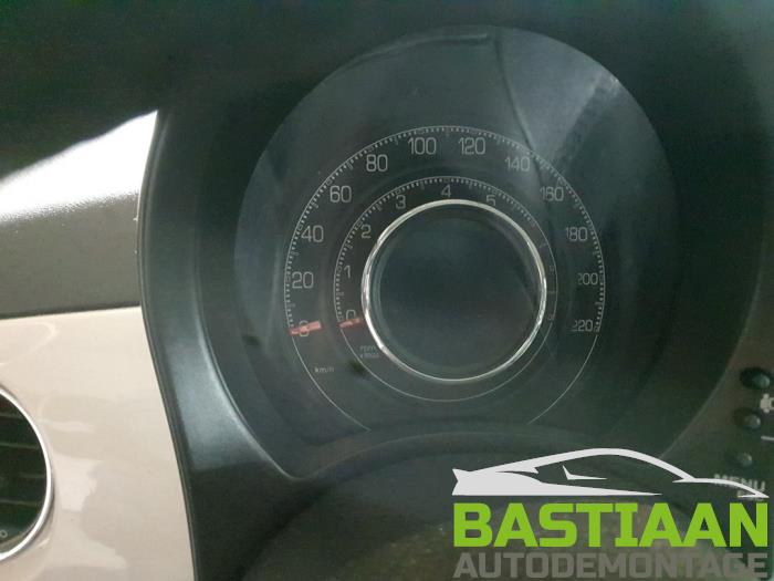 Fiat 500 1.2 Vehículo de desguace (2009, Blanco)