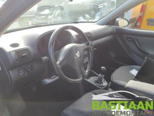 Seat Toledo 1.8 20V Vehículo de desguace (2004, Gris)
