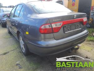 Seat Toledo 1.8 20V Vehículo de desguace (2004, Gris)