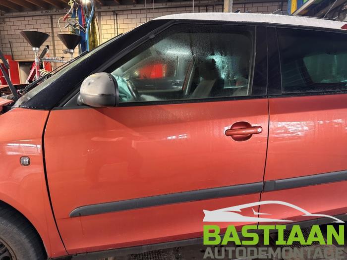 Skoda Fabia II 1.4i 16V Vehículo de desguace (2007, Metálico, Naranja)
