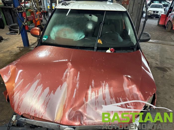 Skoda Fabia II 1.4i 16V Vehículo de desguace (2007, Metálico, Naranja)