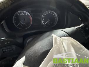 Skoda Fabia II 1.4i 16V Vehículo de desguace (2007, Metálico, Naranja)