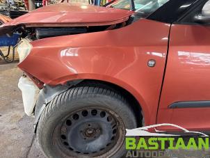 Skoda Fabia II 1.4i 16V Vehículo de desguace (2007, Metálico, Naranja)