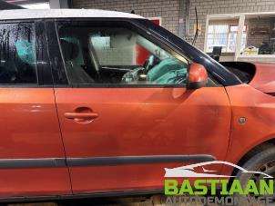 Skoda Fabia II 1.4i 16V Vehículo de desguace (2007, Metálico, Naranja)