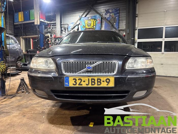 Volvo V70 2.4 D5 20V  (Desguace)