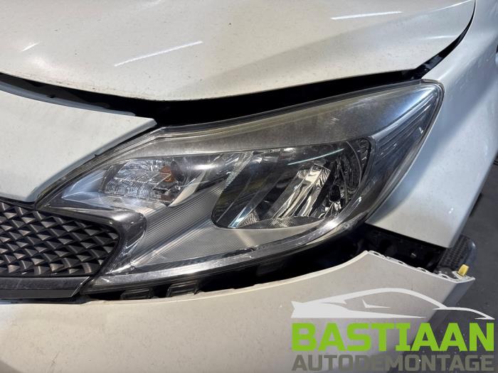 Nissan Note 1.2 68 Vehículo de desguace (2013, Blanco)