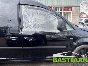 Volkswagen Caddy III 1.6 TDI 16V Vehículo de desguace (2013, Negro)