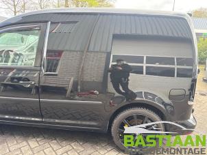 Volkswagen Caddy III 1.6 TDI 16V Vehículo de desguace (2013, Negro)