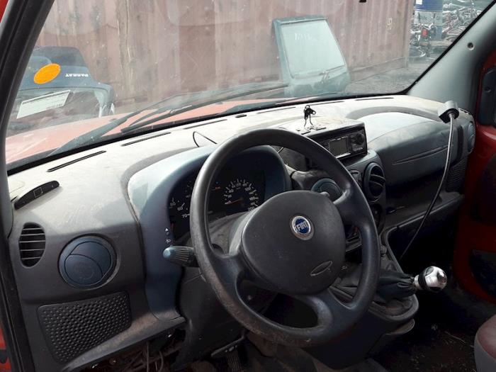 Fiat Doblo 223a119 19 Jtd Salvage Year Of Construction 2002