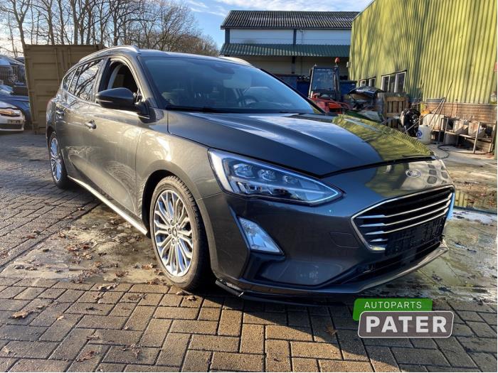 Ford Focus 4 Wagon 1.5 EcoBlue 120 Salvage vehicle (2019, Silver grey)