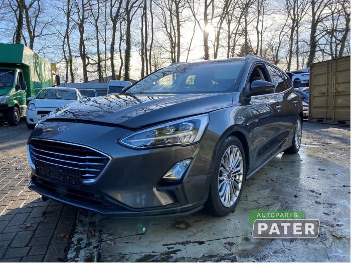 Ford Focus 4 Wagon 1.5 EcoBlue 120 Salvage vehicle (2019, Silver grey)