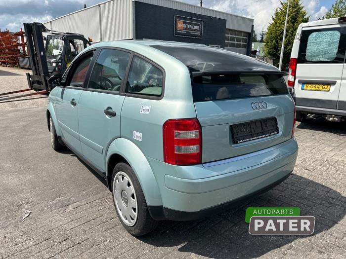 Audi A2 1,4 16V Mitteltopf Endtopf Auspuff Auspuffanlage Anbausatz