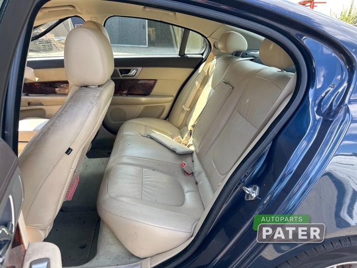 Jaguar XF 2.7 D V6 24V Épave (2008, Bleu)