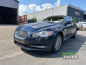 Jaguar XF 2.7 D V6 24V Épave (2008, Bleu)