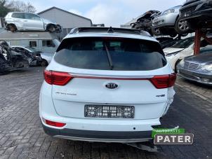 Kia Sportage 1.7 CRDi 16V 4x2 Épave (2018, Blanc)