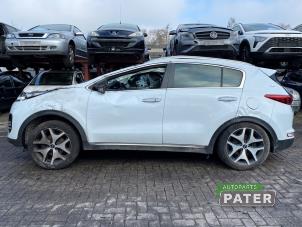 Kia Sportage 1.7 CRDi 16V 4x2 Épave (2018, Blanc)