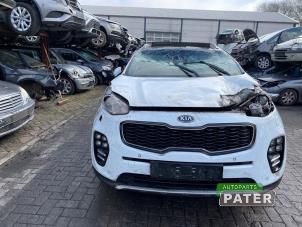 Kia Sportage 1.7 CRDi 16V 4x2 Épave (2018, Blanc)