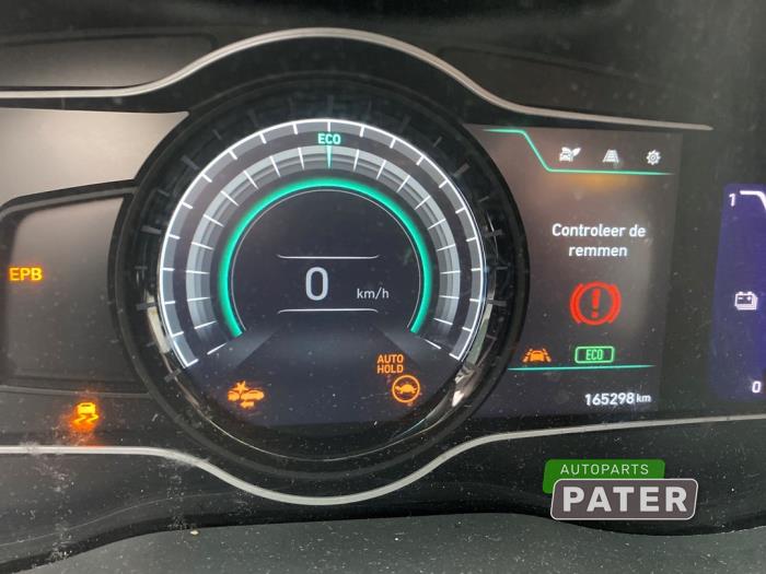 Hyundai Kona 64 kWh Samochód złomowany (2019, Szary)