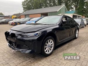 BMW i4 eDrive40 84 kWh Samochód złomowany (2023, Czarny)
