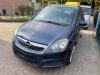 Opel Zafira aus 2006 (Schrottauto)