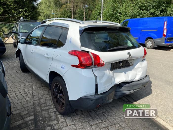 Peugeot 2008 1.2 Vti 12V PureTech 82 Salvage vehicle (2015, White)