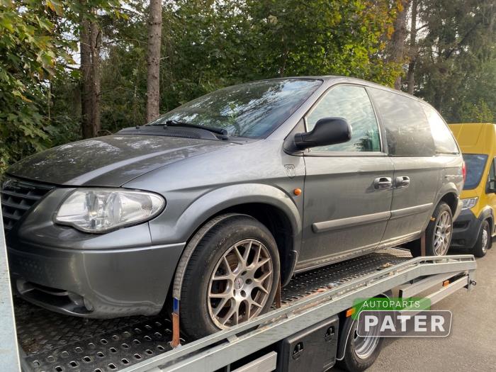 Chrysler Voyager/Grand Voyager 2.8 CRD 16V Autom. Schrottauto (2008, Granit)