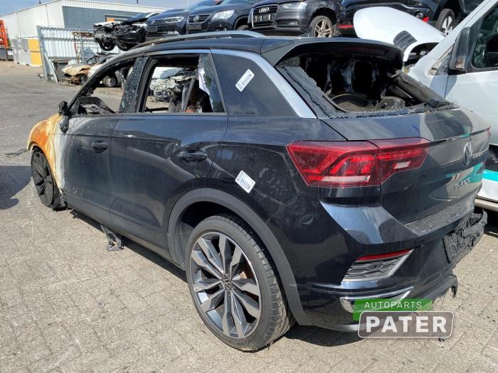 Volkswagen T-Roc I 1.5 TSI 16V Vehículo de desguace (2020, Negro)
