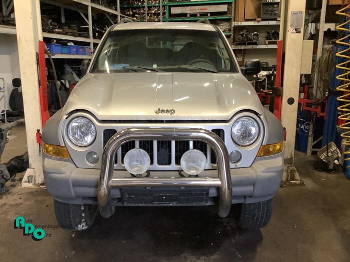 Jeep Cherokee/Liberty 2.8 CRD 16V Vehículo de desguace (2005, Gris)
