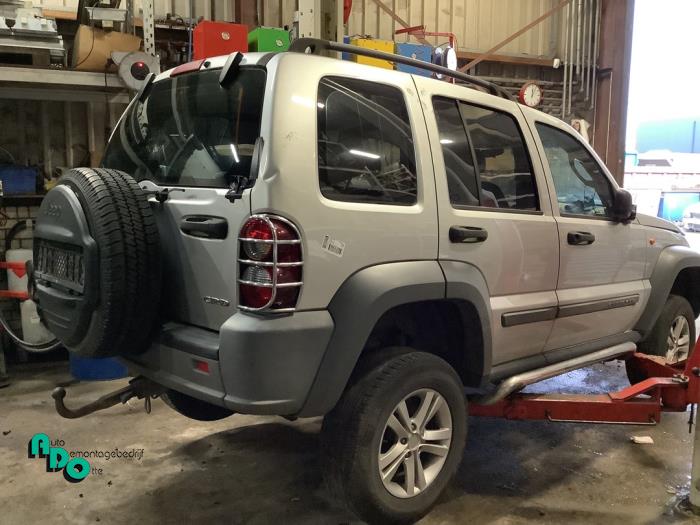 Jeep Cherokee/Liberty 2.8 CRD 16V Vehículo de desguace (2005, Gris)