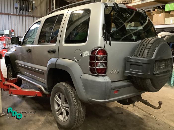 Jeep Cherokee/Liberty 2.8 CRD 16V Vehículo de desguace (2005, Gris)