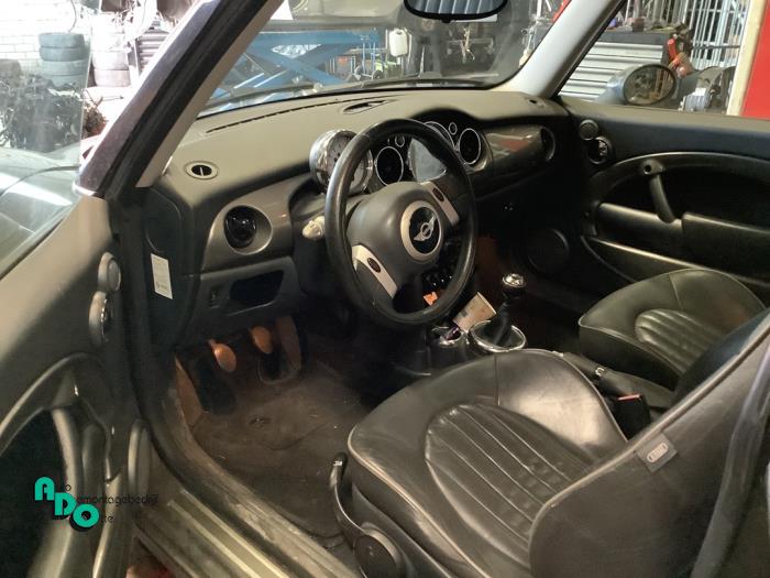 Mini Mini 1.6 16V One Épave (2006, Brun)
