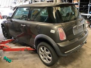 Mini Mini 1.6 16V One Épave (2006, Brun)