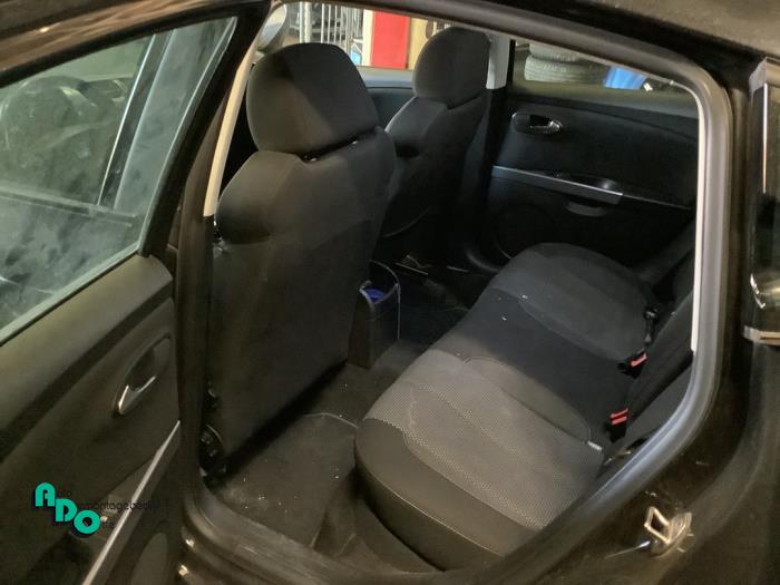 Seat Leon 1.8 TSI 16V Vehículo de desguace (2011, Negro)
