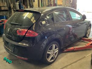 Seat Leon 1.8 TSI 16V Vehículo de desguace (2011, Negro)