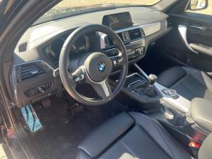 BMW 1 serie 116i 1.5 12V Épave (2019, Noir)