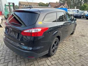 Ford Focus 3 Wagon 1.0 Ti-VCT EcoBoost 12V 125 Épave (2012, Noir)