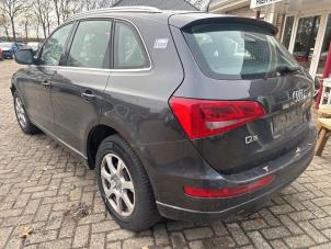 Audi Q5 2.0 TDI 16V Quattro Samochód złomowany (2012, Szary)