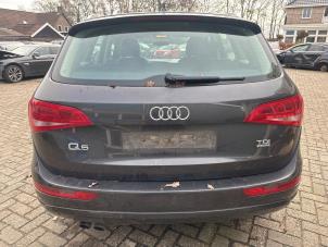 Audi Q5 2.0 TDI 16V Quattro Samochód złomowany (2012, Szary)